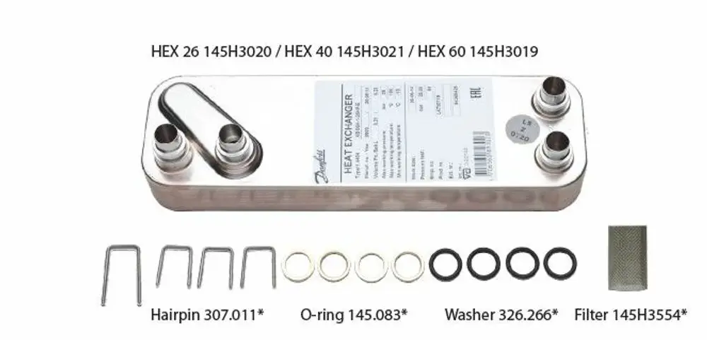 Wärmetauscher von Danfoss mit zwei Anschlüssen. Zubehörteile wie Haarpin, O-Ringe, Unterlegscheiben und Filter sind im Bild aufgeführt.